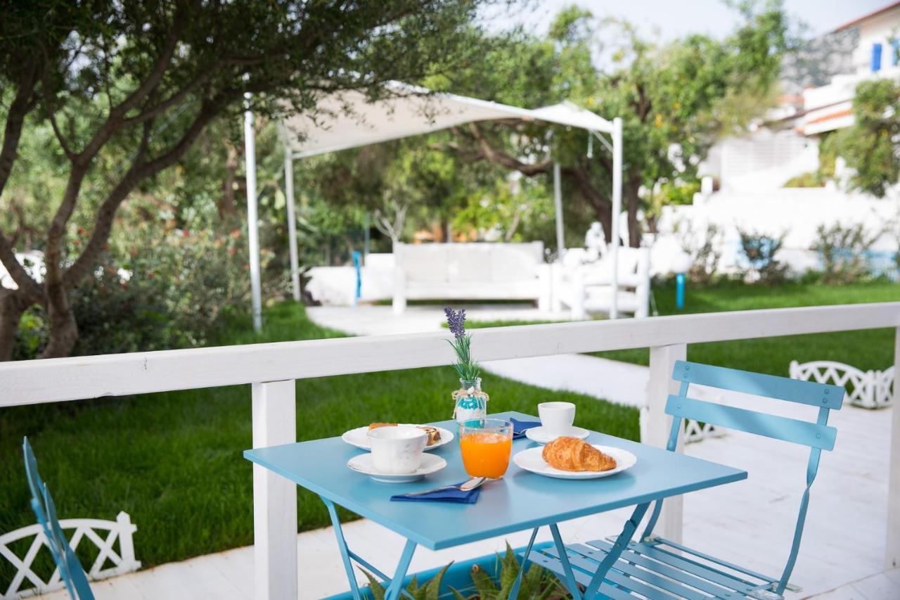 كالا غونوني Palmasera Charming Suites المظهر الخارجي الصورة