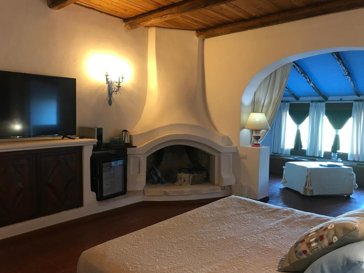 كالا غونوني Palmasera Charming Suites المظهر الخارجي الصورة