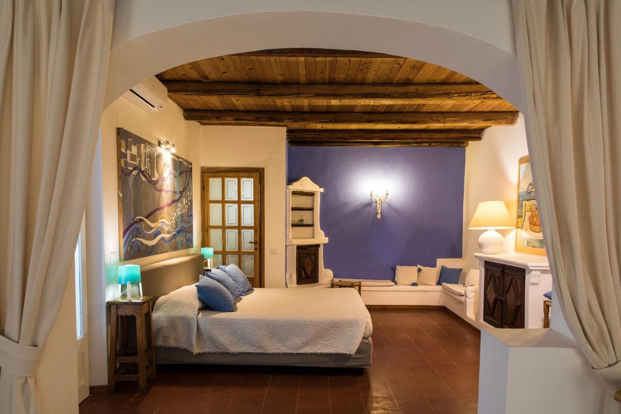 كالا غونوني Palmasera Charming Suites المظهر الخارجي الصورة