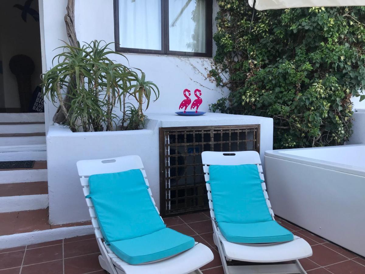 كالا غونوني Palmasera Charming Suites المظهر الخارجي الصورة